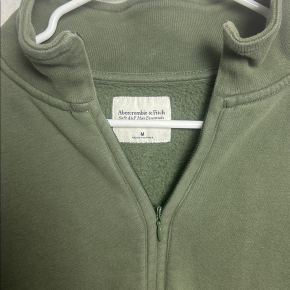 Abercrombie & Fitch Forest Green Women's Half-Zip Sweatshirt - Picture 2 of 6